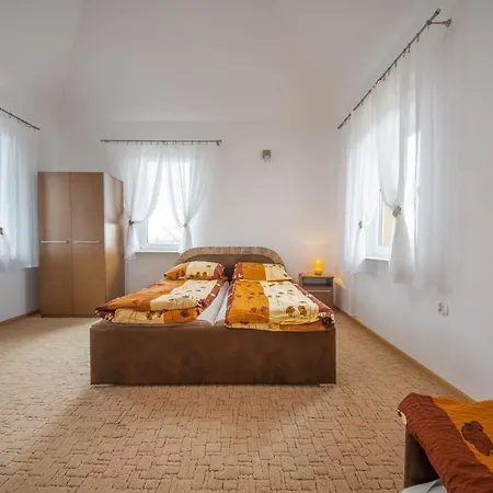 Δωμάτια σε οικογενειακή κατοικία Danusia *