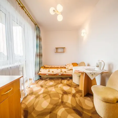 Δωμάτια σε οικογενειακή κατοικία Danusia *