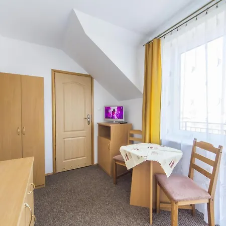 Δωμάτια σε οικογενειακή κατοικία Danusia