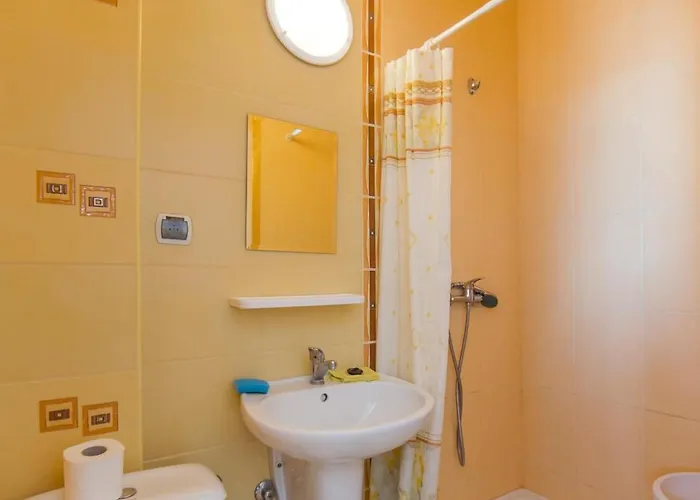 Quarto em Acomodações Particulares Danusia *